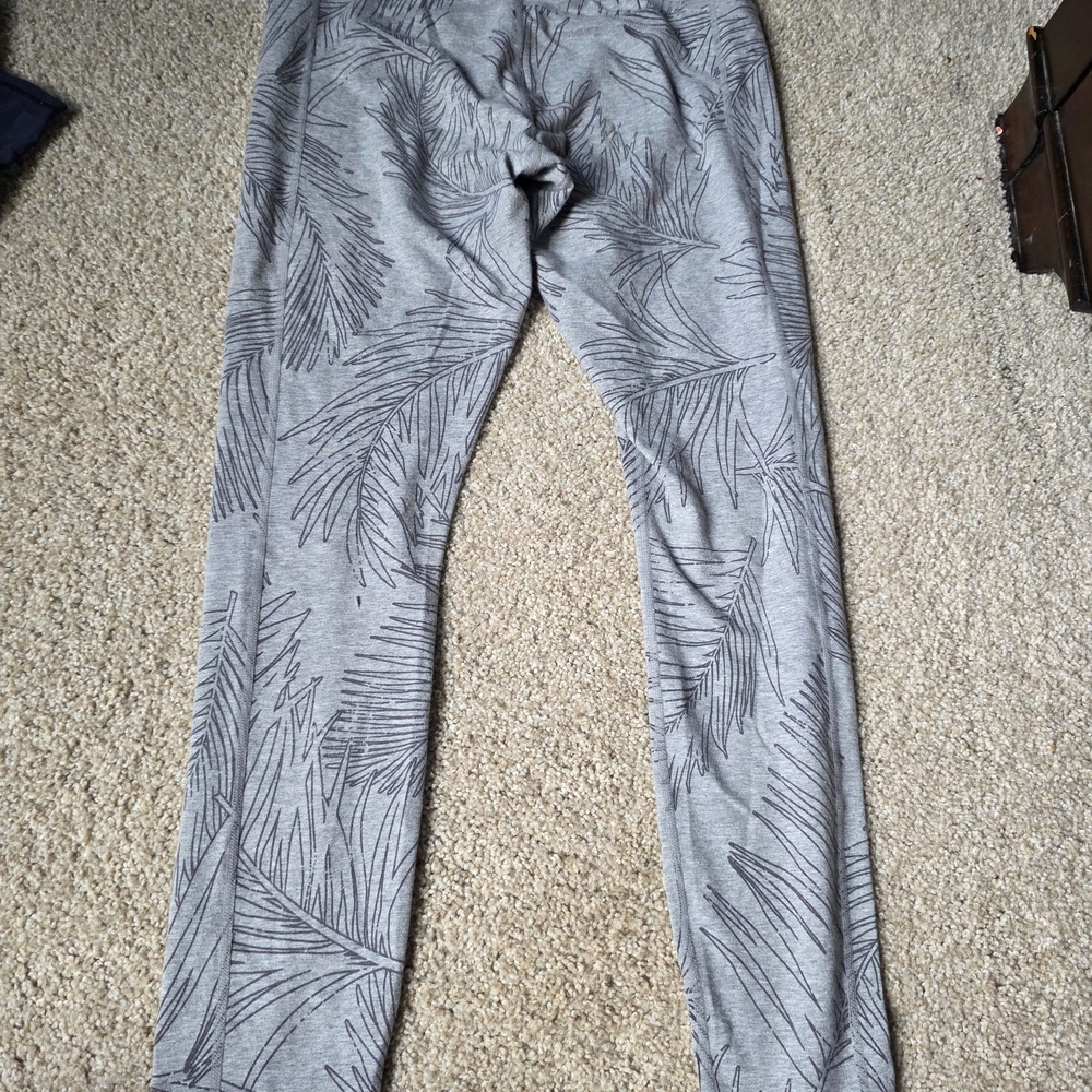 Athleta Gray Patterned Leggings